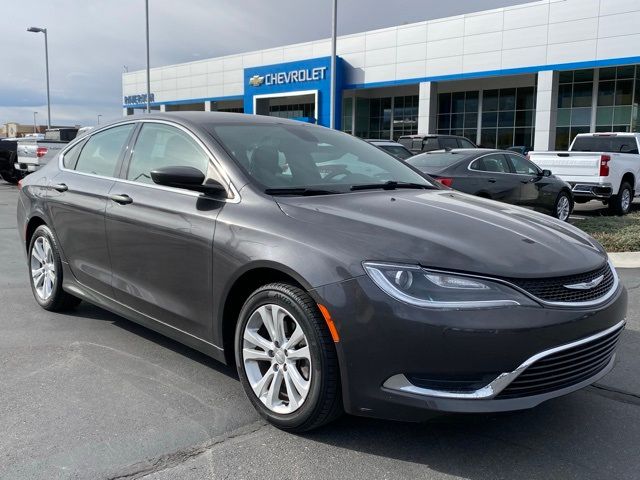 2016 Chrysler 200 Limited