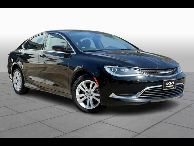 2016 Chrysler 200 Limited