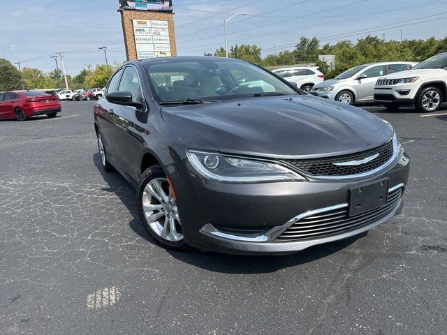 2016 Chrysler 200 Limited