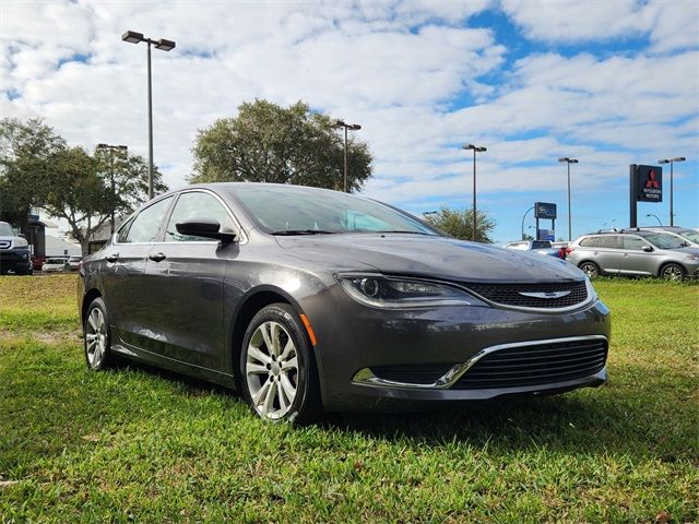 2016 Chrysler 200 Limited