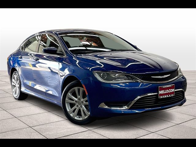 2016 Chrysler 200 Limited