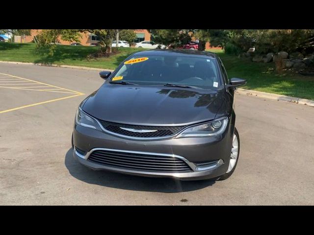 2016 Chrysler 200 Limited