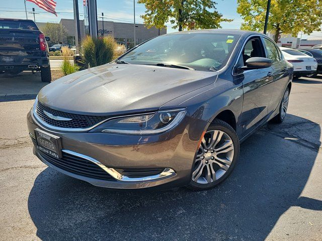 2016 Chrysler 200 Limited