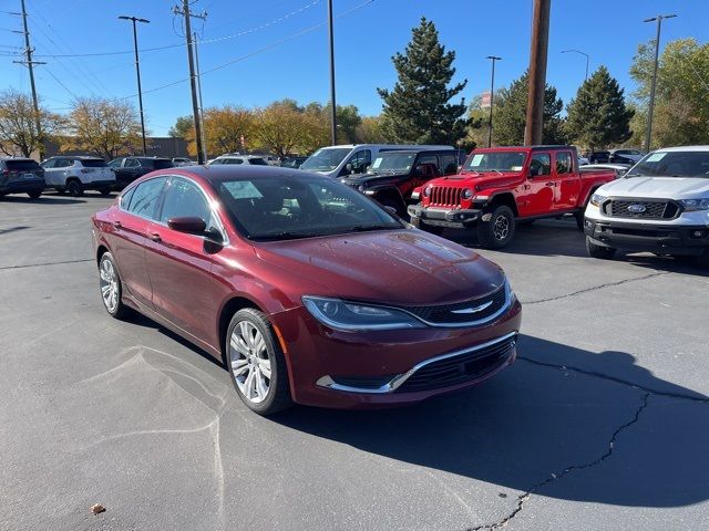 2016 Chrysler 200 Limited