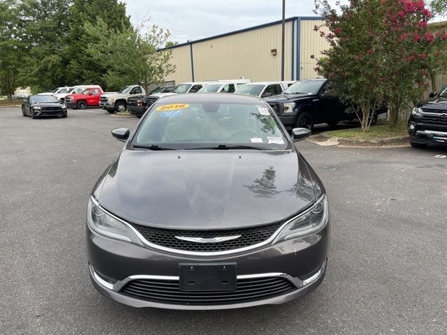 2016 Chrysler 200 Limited