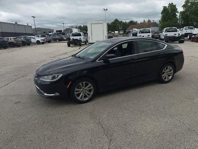 2016 Chrysler 200 Limited Platinum