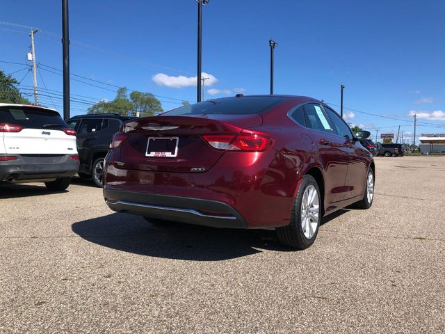 2016 Chrysler 200 Limited