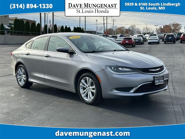 2016 Chrysler 200 Limited