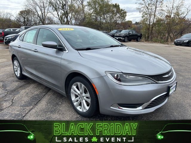 2016 Chrysler 200 Limited