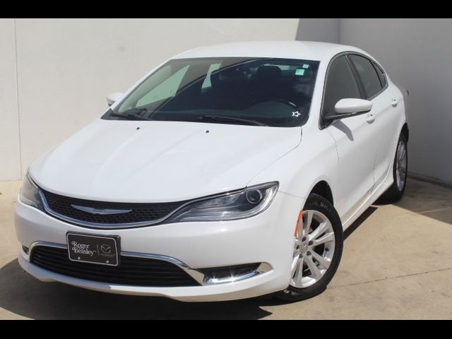 2016 Chrysler 200 Limited