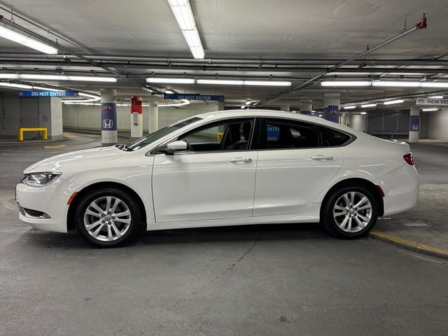 2016 Chrysler 200 Limited