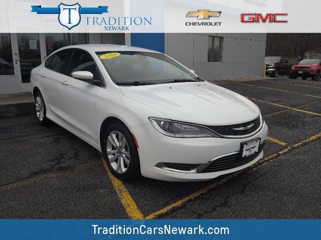 2016 Chrysler 200 Limited