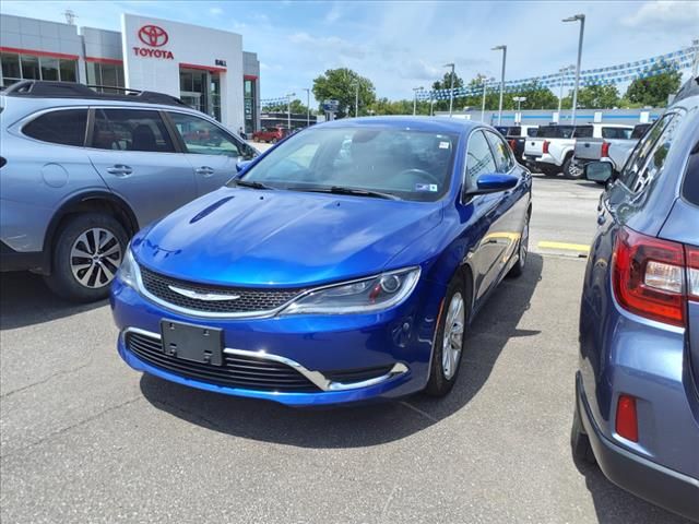 2016 Chrysler 200 Limited