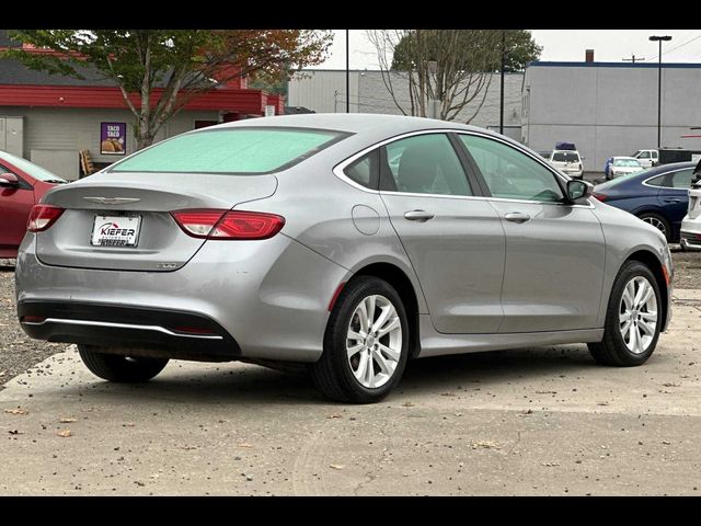 2016 Chrysler 200 Limited