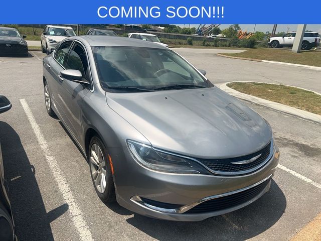 2016 Chrysler 200 Limited