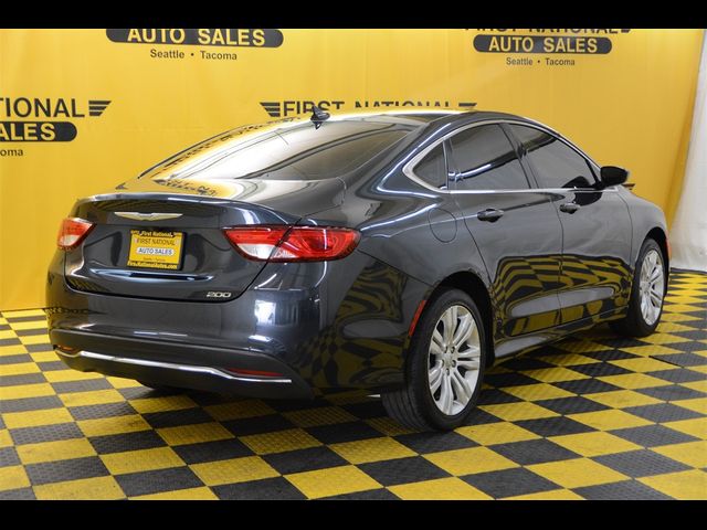 2016 Chrysler 200 Limited