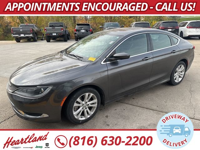 2016 Chrysler 200 Limited