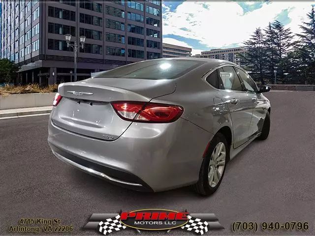 2016 Chrysler 200 Limited