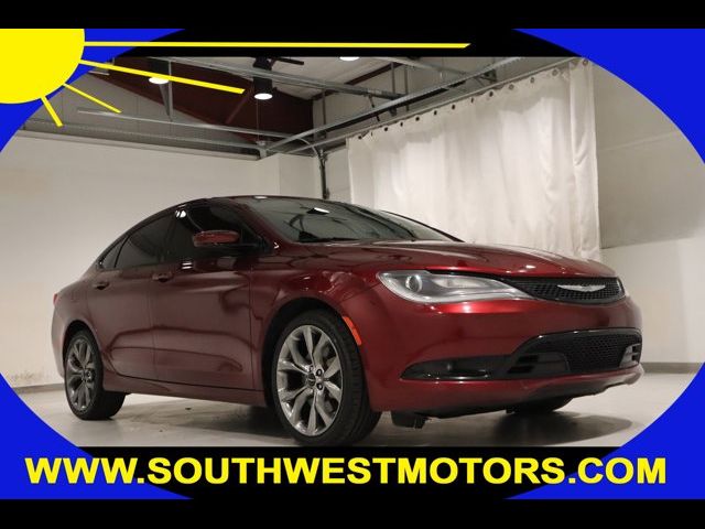 2016 Chrysler 200 S