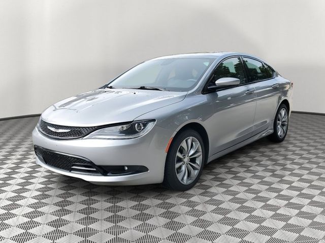 2016 Chrysler 200 S