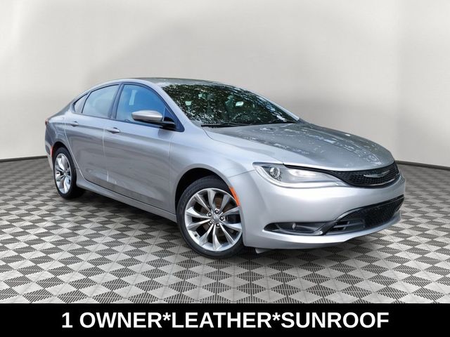 2016 Chrysler 200 S