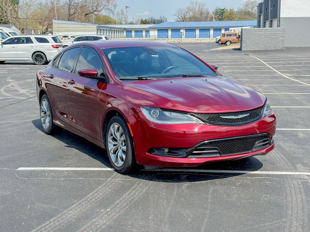 2016 Chrysler 200 S