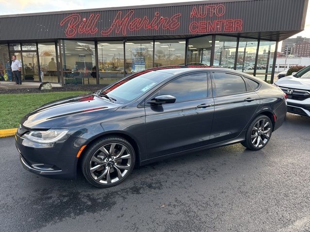 2016 Chrysler 200 S