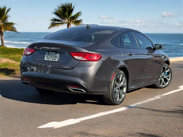 2016 Chrysler 200 S