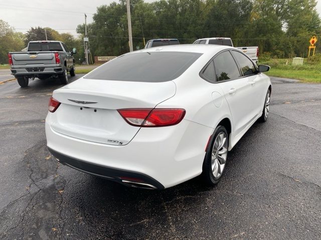 2016 Chrysler 200 S