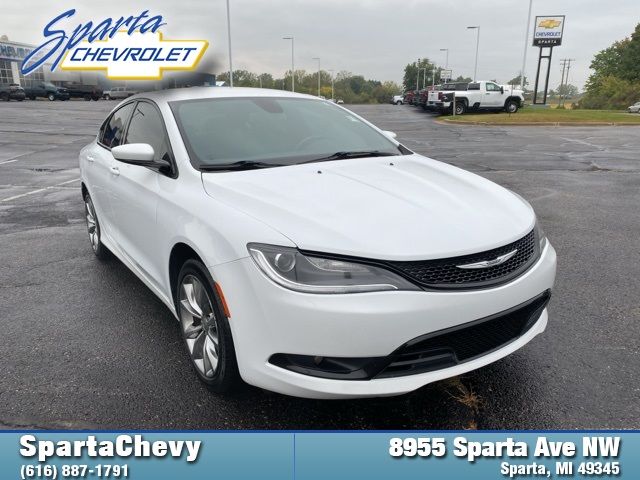 2016 Chrysler 200 S