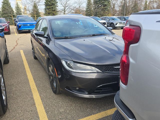 2016 Chrysler 200 S