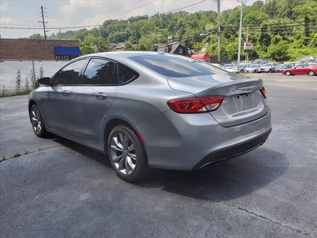 2016 Chrysler 200 S