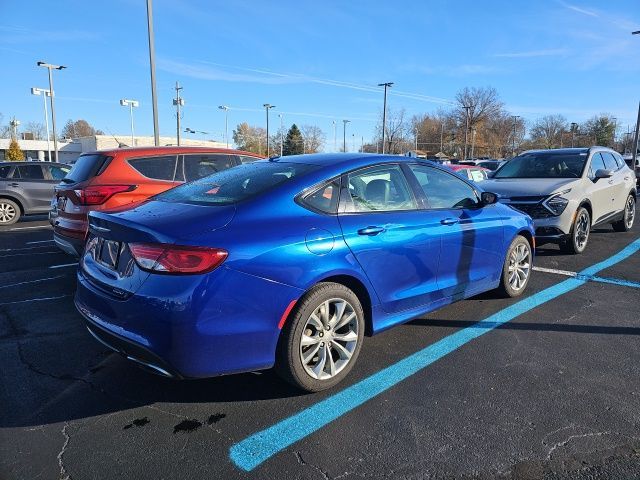 2016 Chrysler 200 S