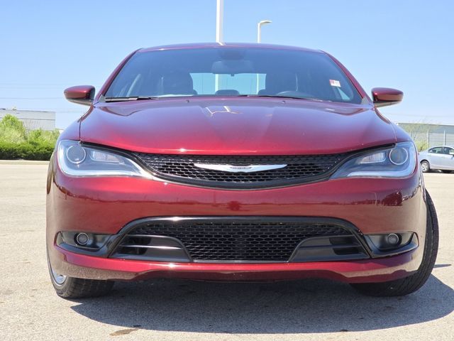 2016 Chrysler 200 S