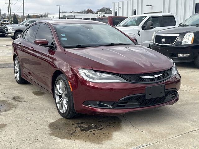 2016 Chrysler 200 S