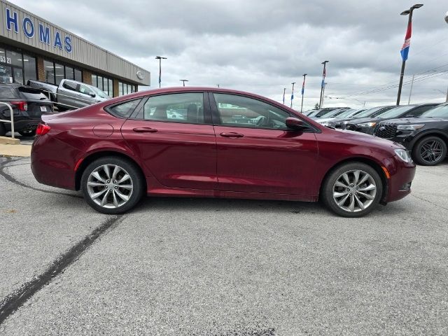 2016 Chrysler 200 S