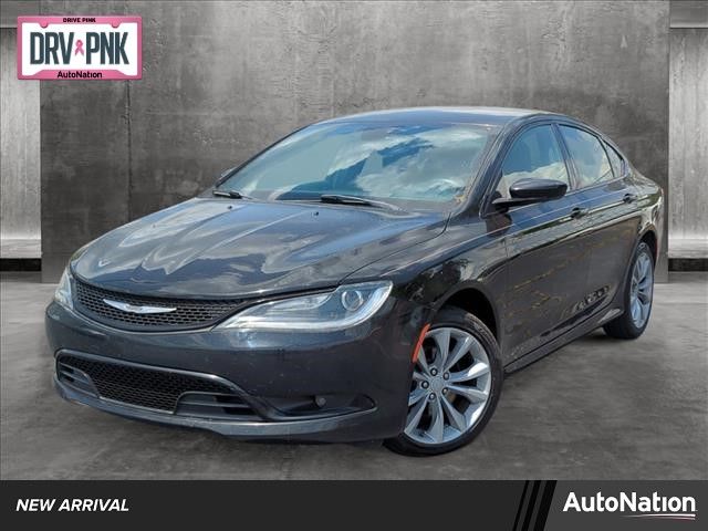 2016 Chrysler 200 S