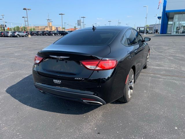 2016 Chrysler 200 S