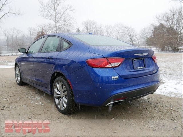 2016 Chrysler 200 S