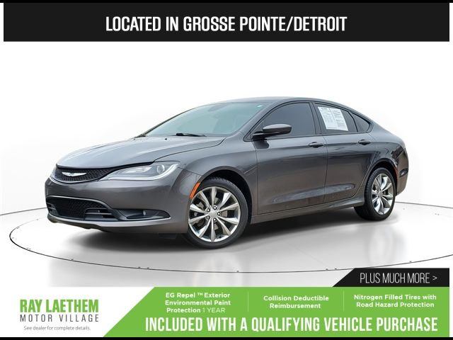 2016 Chrysler 200 S