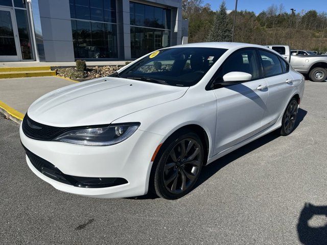 2016 Chrysler 200 S