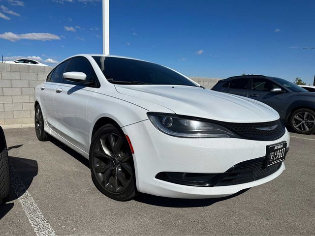 2016 Chrysler 200 S