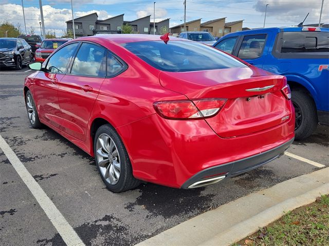 2016 Chrysler 200 S