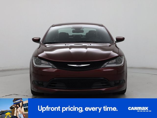 2016 Chrysler 200 S