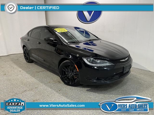 2016 Chrysler 200 S