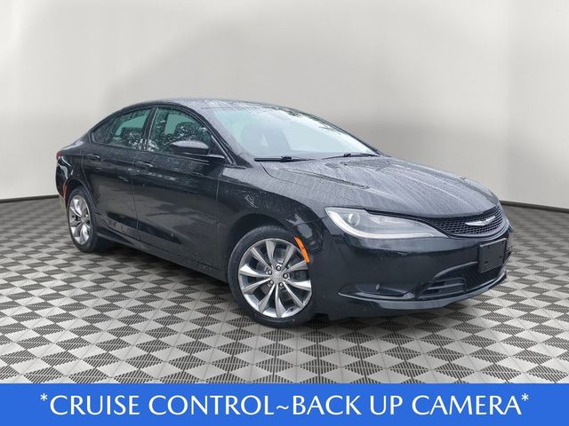 2016 Chrysler 200 S