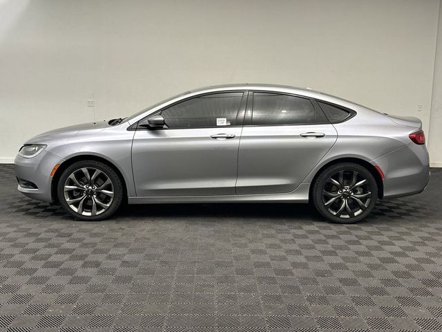 2016 Chrysler 200 S