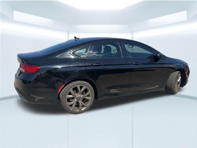 2016 Chrysler 200 S