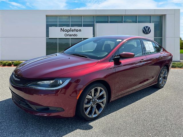 2016 Chrysler 200 S