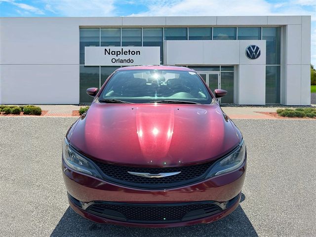 2016 Chrysler 200 S